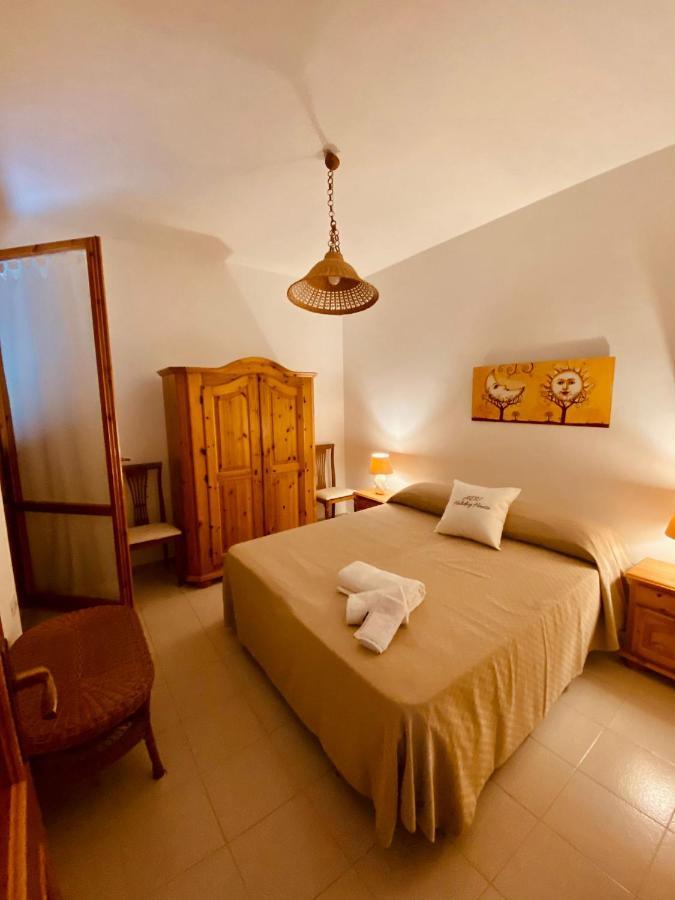 Adv Holiday House - Casa Vacanze Сан Каталдо Екстериор снимка